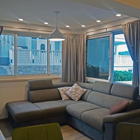 Apartments Rina - Kneze Račišće Esterno foto